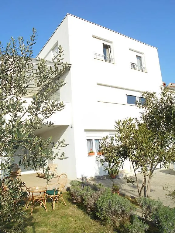Apartment Valery Zara